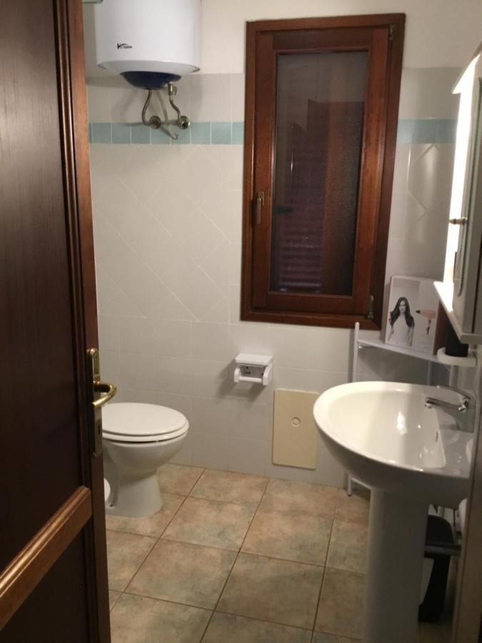 Via Genova 1480 Villa San Teodoro  Bagian luar foto
