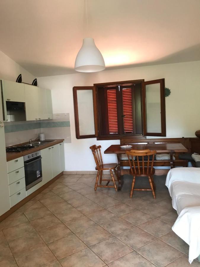 Via Genova 1480 Villa San Teodoro  Bagian luar foto